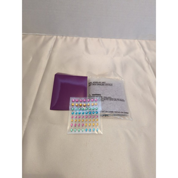 Avon Sparkling Nail Jewelry Art Rainbow Color 3 shaped 64 different Gems 6 pack - Picture 3 of 4